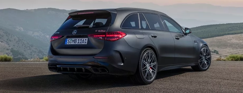 nuova mercedes classe c amg station wagon design posteriore
