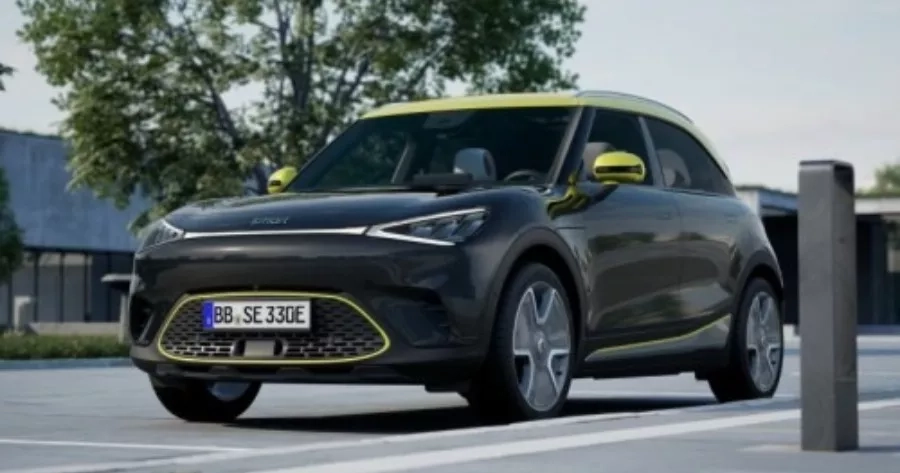 nuova smart #1 pro plus nera e gialla vista frontale