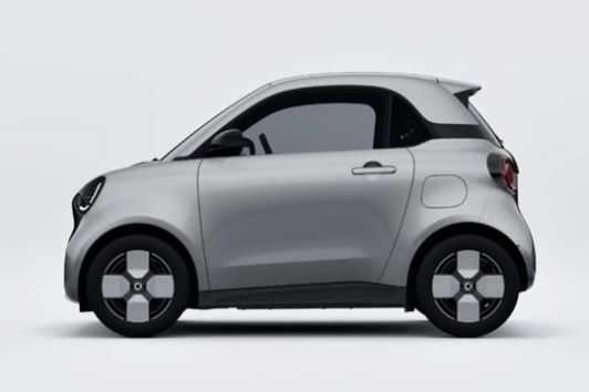smart #2 Pure+ con ricarica AC da 11 kW