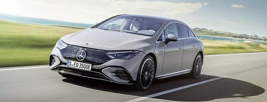 mercedes eqe nuova frontale