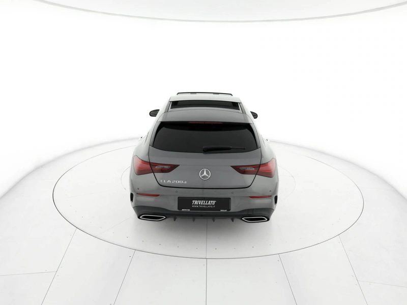 Mercedes CLA Shooting Brake  200 d amg line premium auto wrap360