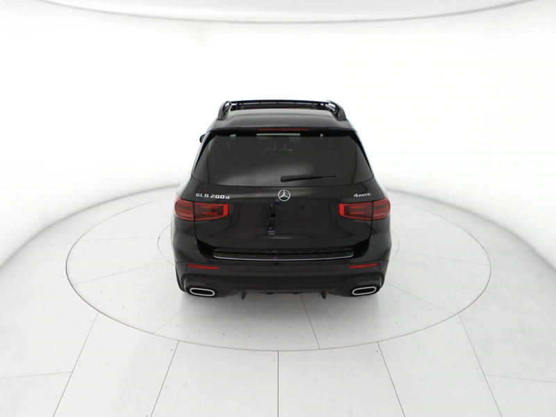 Mercedes GLB 200 d amg line advanced plus 4matic auto wrap360