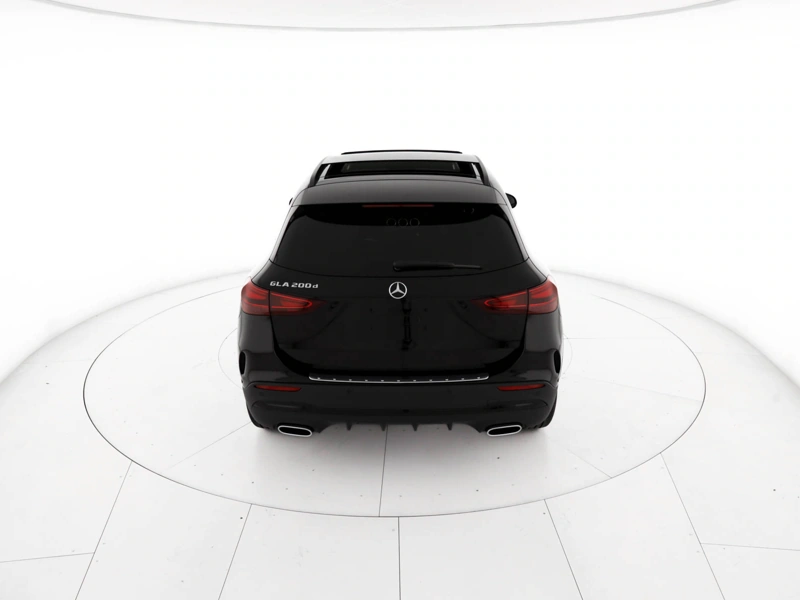 Mercedes GLA 200 d automatic wrap360