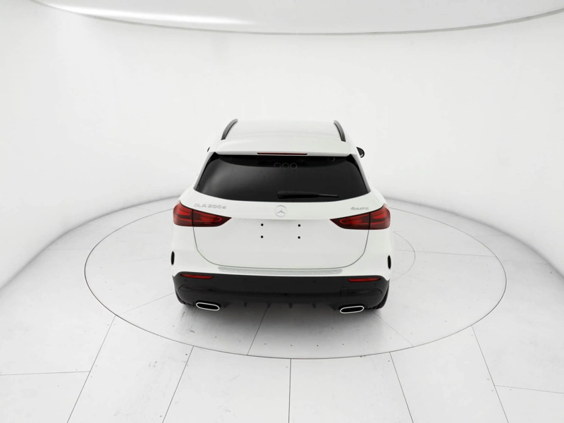 Mercedes GLA 200 d amg line advanced plus 4matic auto wrap360
