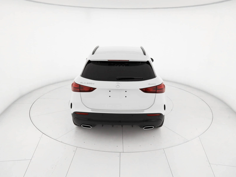 Mercedes GLA 200 d Automatic 4MATIC wrap360