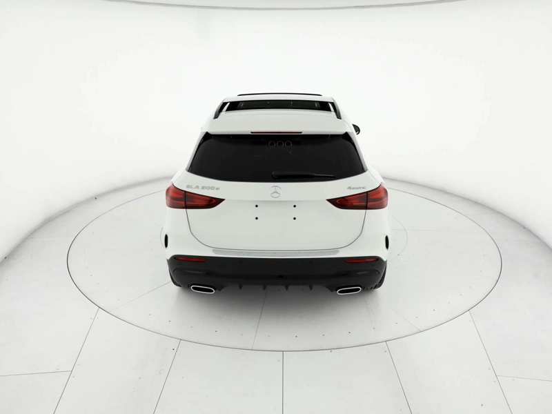 Mercedes GLA 200 d amg line advanced plus 4matic auto wrap360