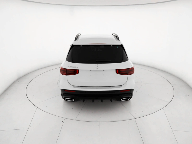 Mercedes GLB 180 d amg line advanced plus auto wrap360