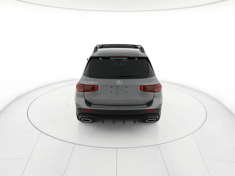 Mercedes GLB 180 d amg line advanced plus auto wrap360