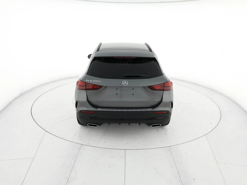 Mercedes GLA 200 d amg line extra auto wrap360