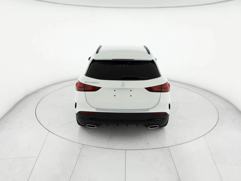 Mercedes GLA 200 d amg line extra auto wrap360