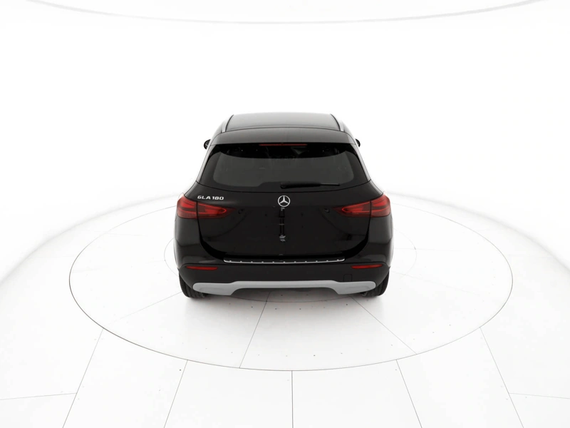 Mercedes GLA 180 executive auto wrap360