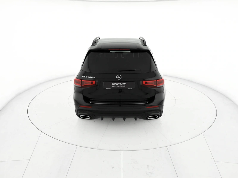 Mercedes GLB 180 d premium auto wrap360