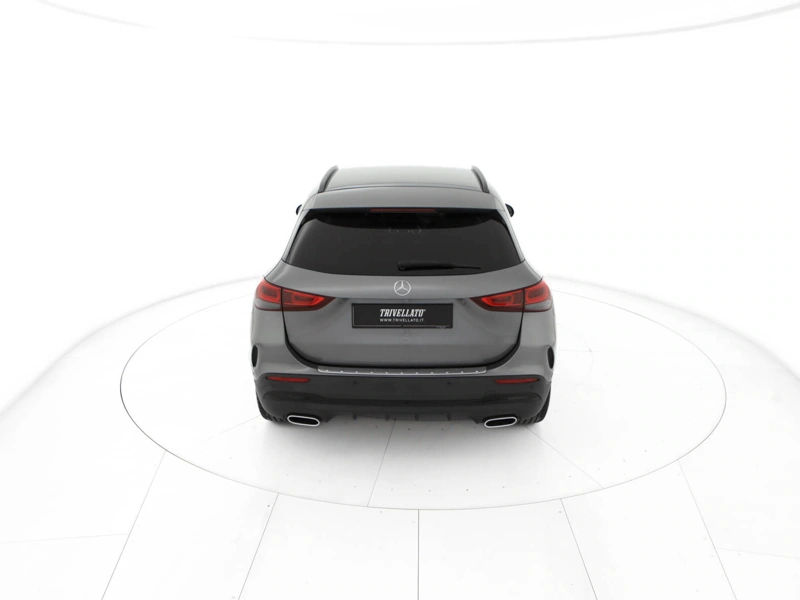 Mercedes GLA 200 d premium auto wrap360