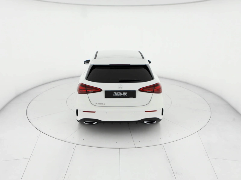 Mercedes Classe A 180 d amg line premium auto wrap360