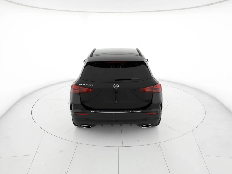 Mercedes GLA 200 d amg line advanced plus auto wrap360