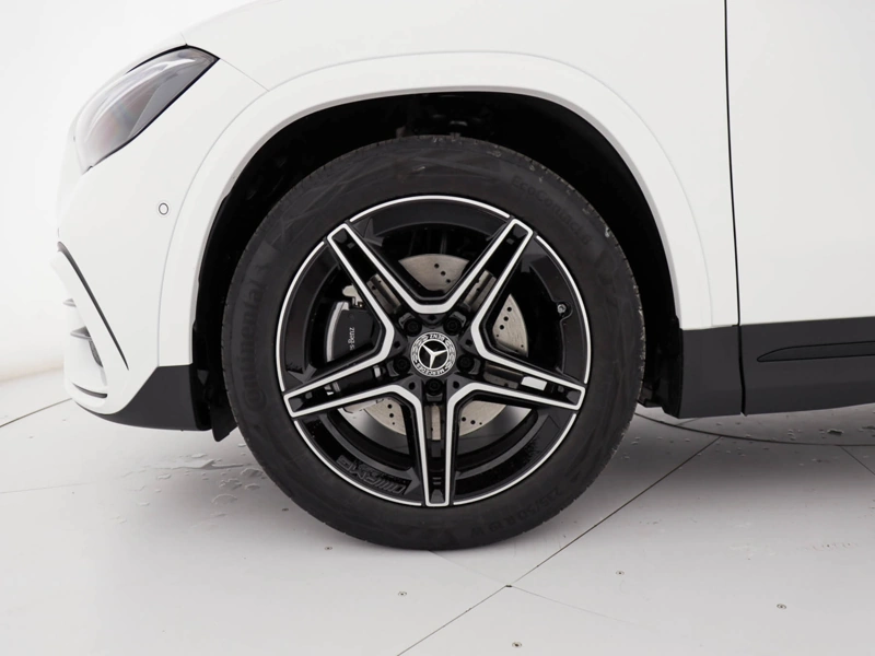 Mercedes Classe B 180 d executive auto wrap360