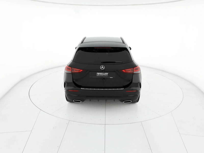 Mercedes GLA 200 d premium auto wrap360