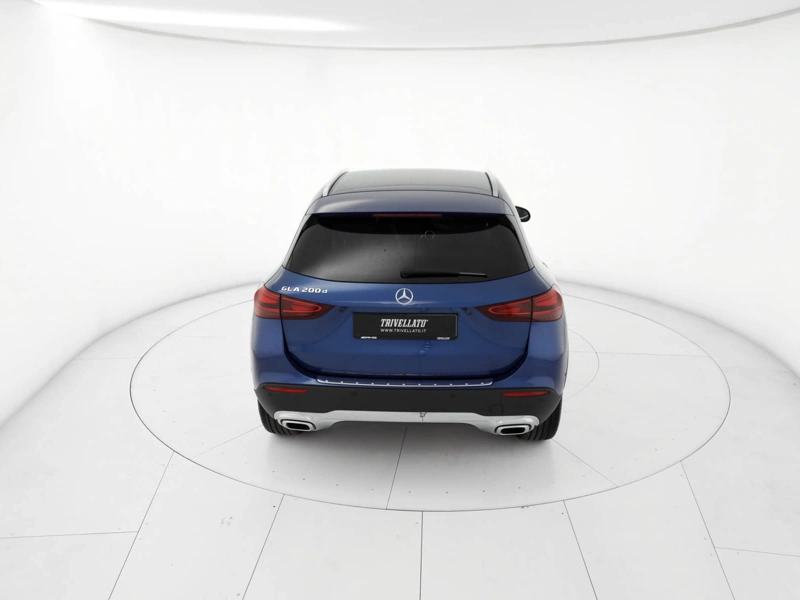 Mercedes GLA 200 d progressive advanced auto wrap360