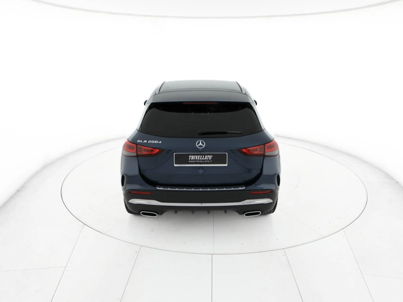 Mercedes GLA 200 d premium auto wrap360
