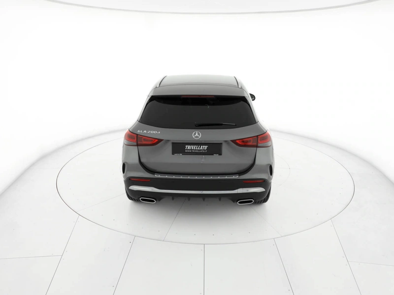 Mercedes GLA 200 d premium auto wrap360