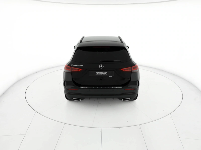 Mercedes GLA 200 d premium auto wrap360