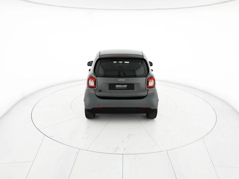Smart Fortwo eq pulse 4,6kw wrap360