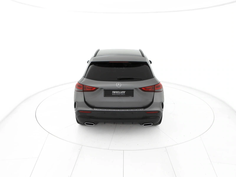 Mercedes GLA 200 d premium auto wrap360