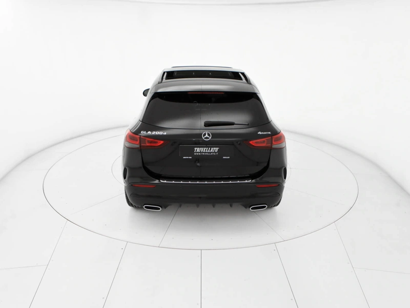 Mercedes GLA 200 d premium 4matic auto wrap360