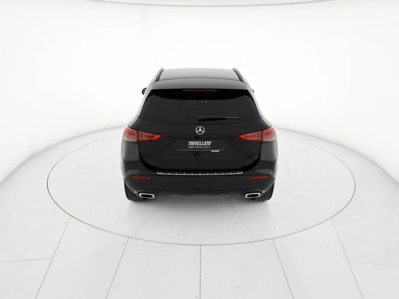 Mercedes GLA 180 d sport plus auto wrap360