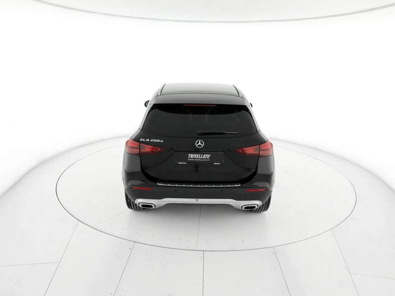 Mercedes GLA 200 d progressive advanced plus auto wrap360