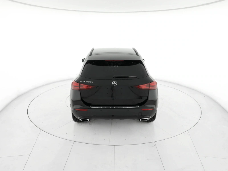 Mercedes GLA 200 d progressive extra auto wrap360