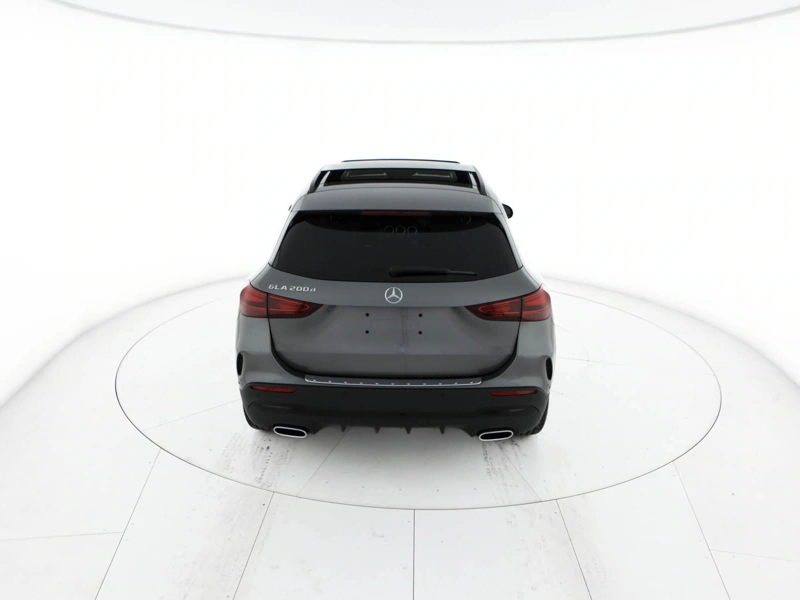 Mercedes GLA 200 d amg line extra auto wrap360