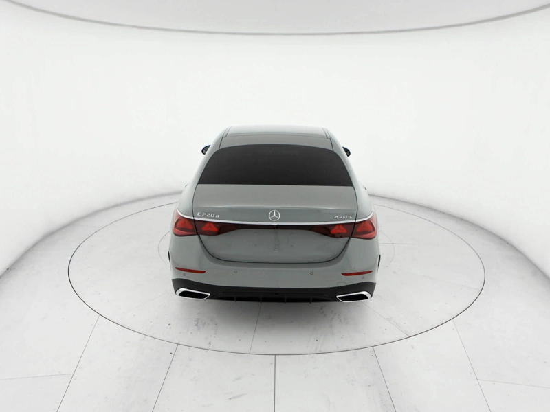 Mercedes Classe E Berlina E 220 d 4MATIC wrap360