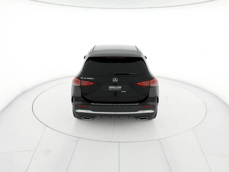 Mercedes GLA 200 d premium auto wrap360