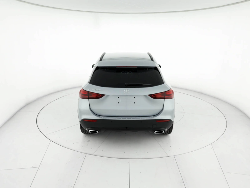 Mercedes GLA 200 d progressive advanced plus auto wrap360