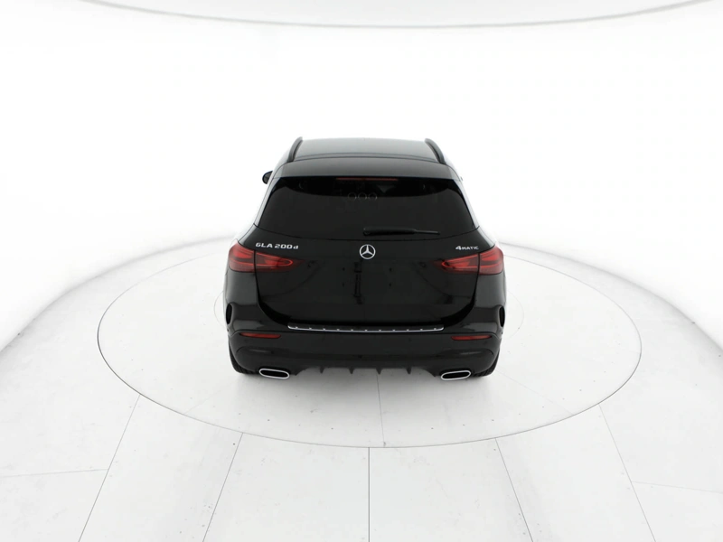 Mercedes GLA 200 d Automatic 4MATIC wrap360