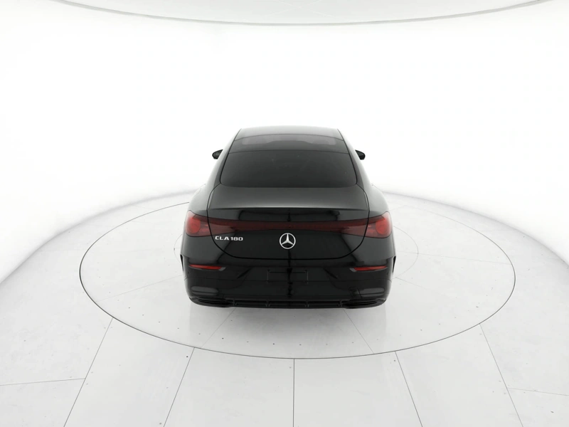 Mercedes CLA Coupè 180 premium auto wrap360