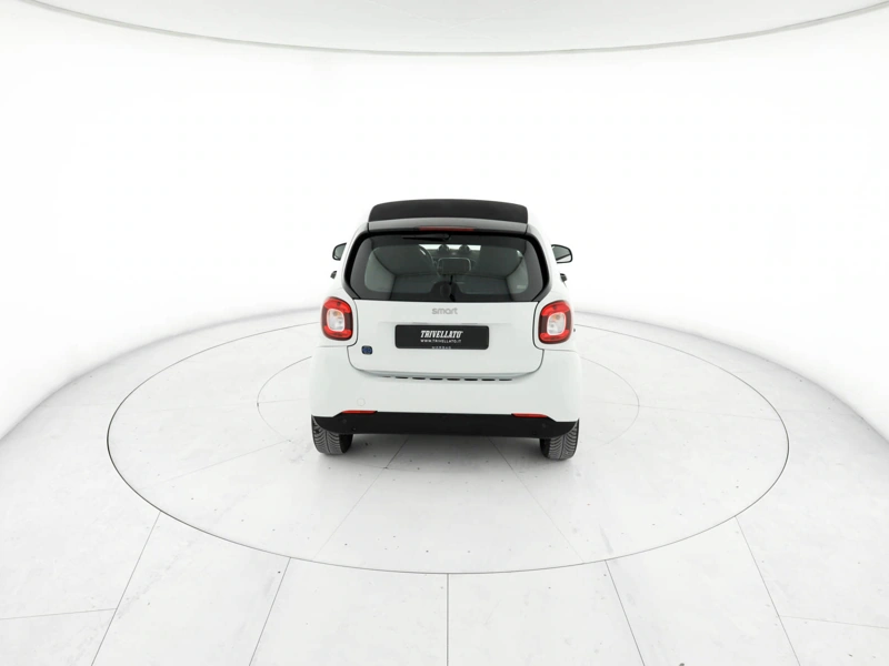 Smart Fortwo eq passion 22kw wrap360