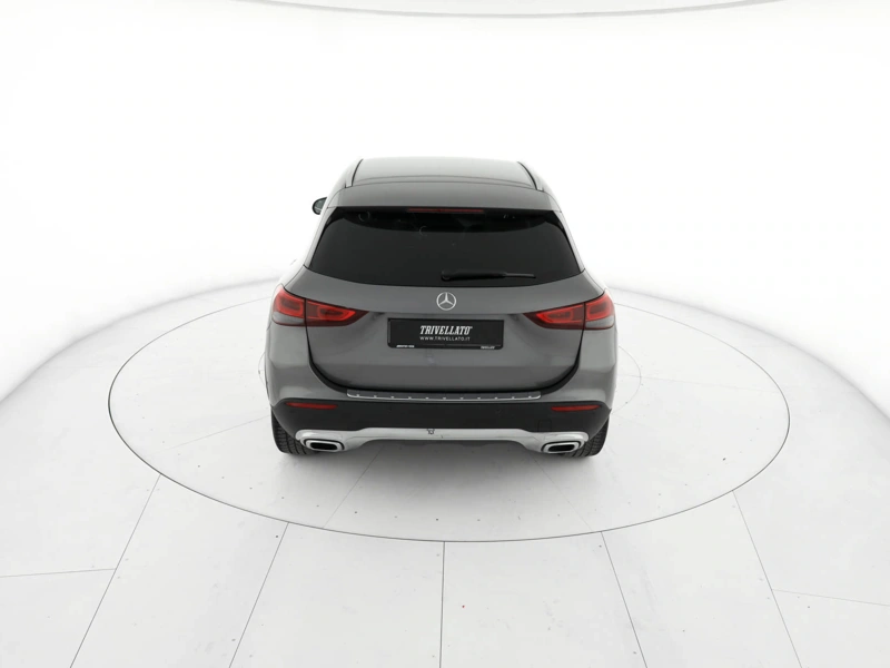 Mercedes GLA 180 d sport plus auto wrap360