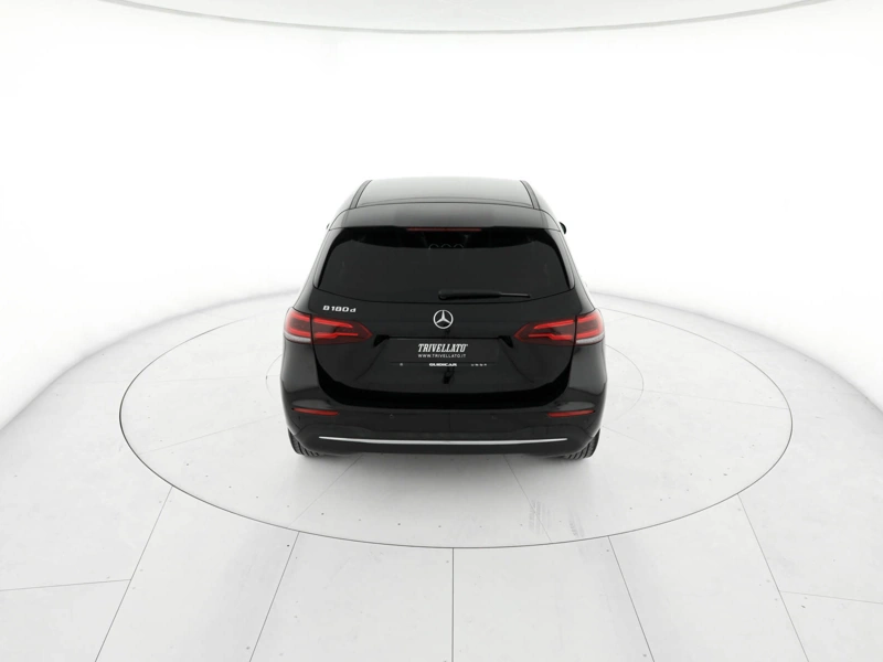 Mercedes Classe B 180 d sport auto wrap360