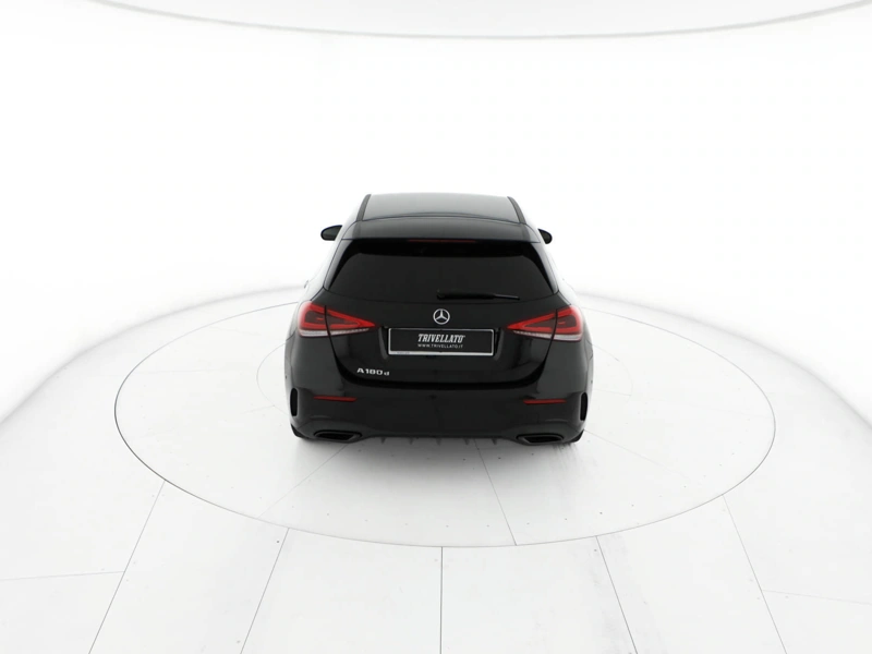 Mercedes Classe A 180 d premium night edition plus auto wrap360