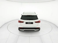 Mercedes GLA 180 d advanced auto 360