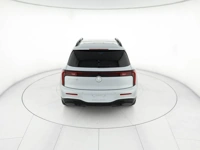 Mercedes GLB 250+ con tecnologia EQ 360