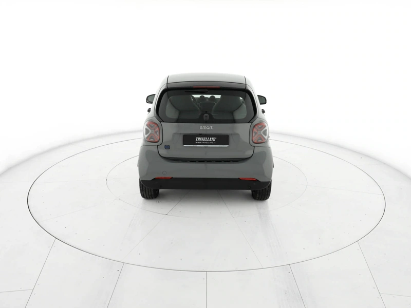 Smart Fortwo eq racingreen 22kw wrap360