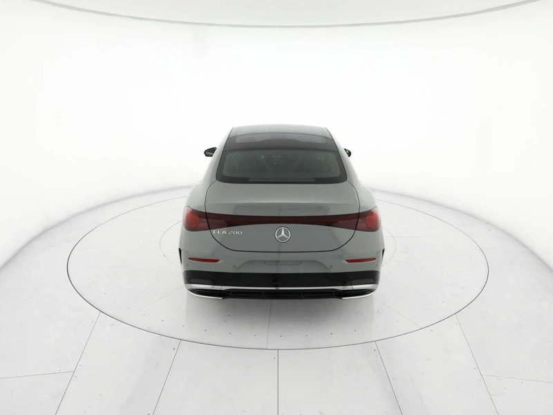 Mercedes CLA Coupè 200 premium auto wrap360