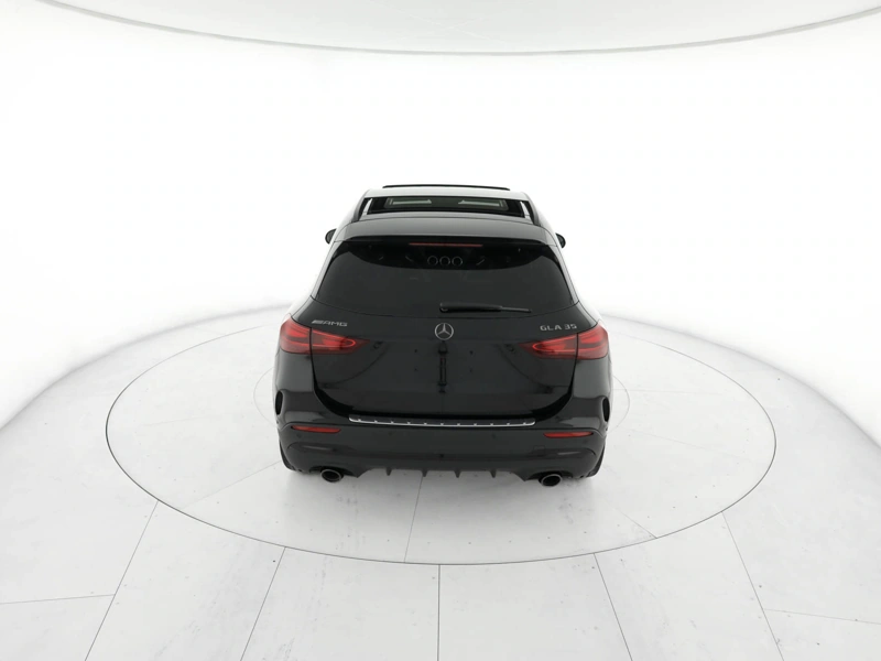AMG GLA Mercedes-AMG 35 4MATIC wrap360