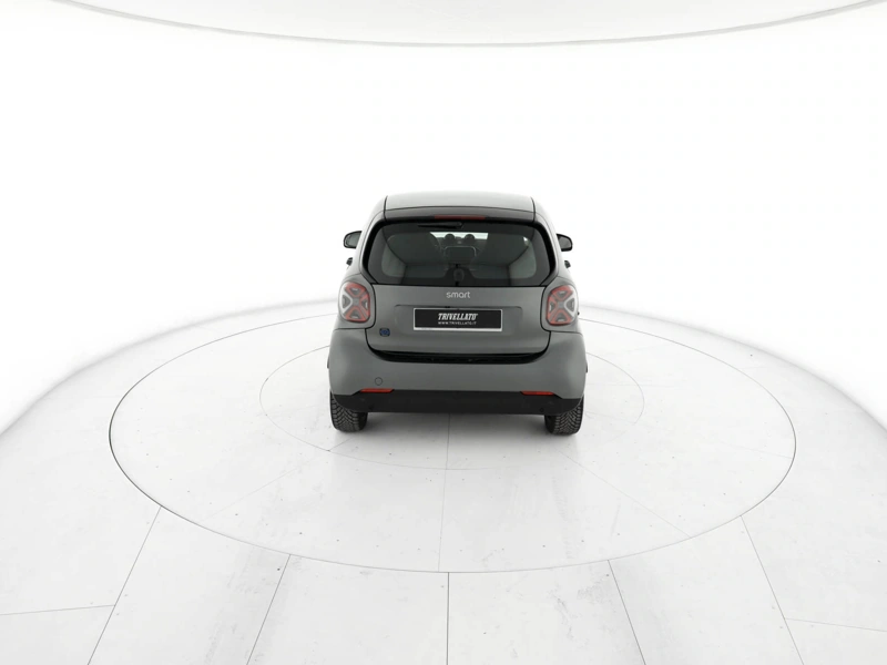 Smart Fortwo eq pulse 22kw wrap360