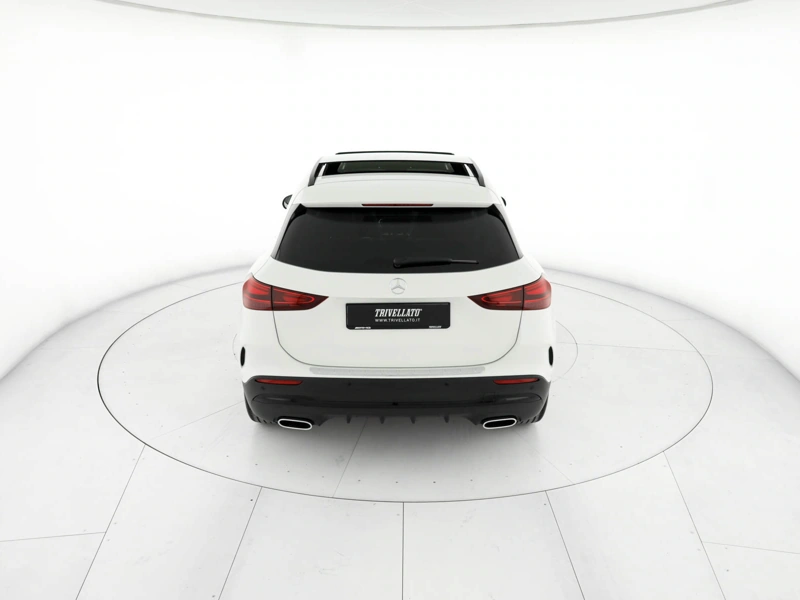 Mercedes GLA 180 d amg line advanced plus auto wrap360